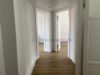 Modernisierte Altbauwohnung in saniertem Gartenhaus - Flur Türen Wohnzi, Schlafzi