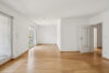 3-Zimmer-Komfort mit Balkon, TG-Stellplatz & moderner Küche – Baujahr 2002 ✨ - Wohnzimmer