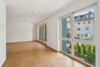 3-Zimmer-Komfort mit Balkon, TG-Stellplatz & moderner Küche – Baujahr 2002 ✨ - Wohn-Essbereich