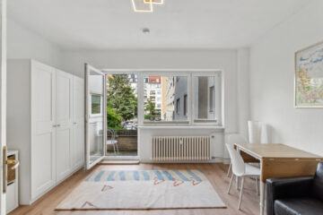 Lage Lage Lage: Bezugsfreies und möbliertes City Apartment, 10711 Berlin, Etagenwohnung