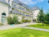 Historisches Klostergebäude auf 3.000 m² Privatgrundstück, Sauna und Fitnessraum - Grundstück (2)