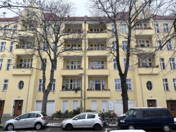 Zwei Jugenstil-Altbau-Mehrfamilienhäuser in guter Wohnlage *unausgebautes DG*, 13088 Berlin / Weißensee, Mehrfamilienhaus
