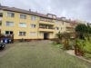 Gepflegtes Mehrfamilienhaus in guter Wohnlage mit Neubaupotenzial und DG-Ausbaureserve - Hofansicht 2