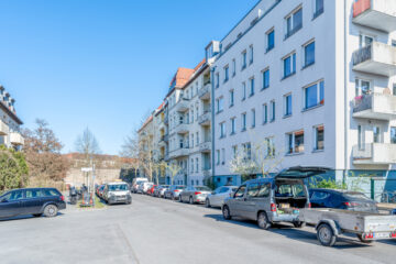 Klassischer Berliner Jugendstilaltbau*Bezugsfrei*neue Heizungsanlage*Balkon*, 12437 Berlin, Etagenwohnung